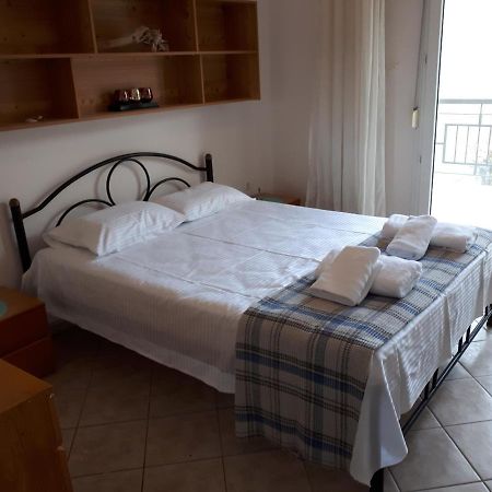 Nea Iraklitsa Iraklitsa Bay Apartment מראה חיצוני תמונה